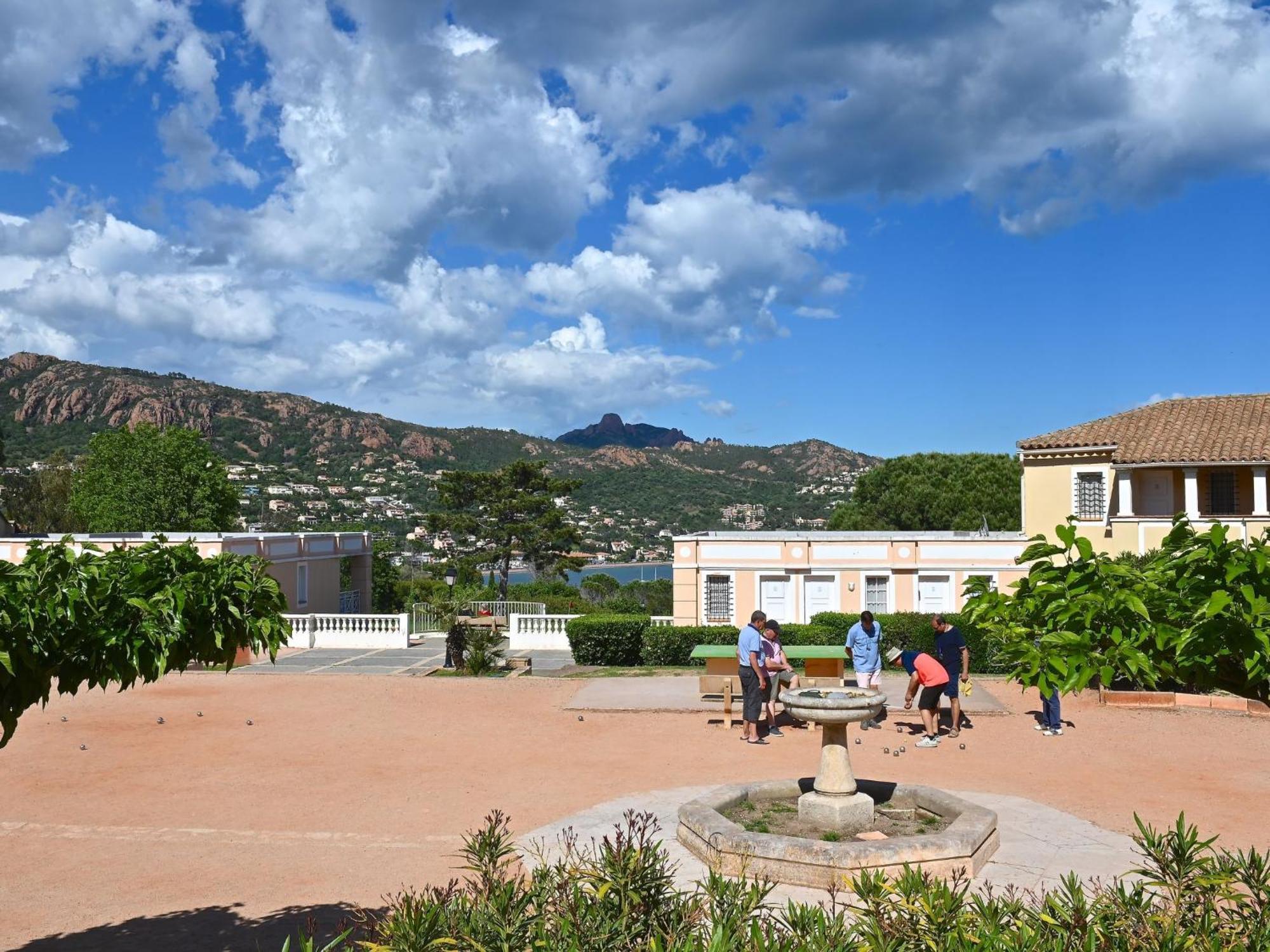 Apartment Village Cap Esterel - Le Village-53 By Interhome แซ็งต์-ราฟาเอล ภายนอก รูปภาพ